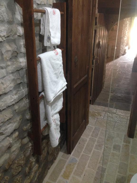 Konaku Guest House Гірокастра Екстер'єр фото